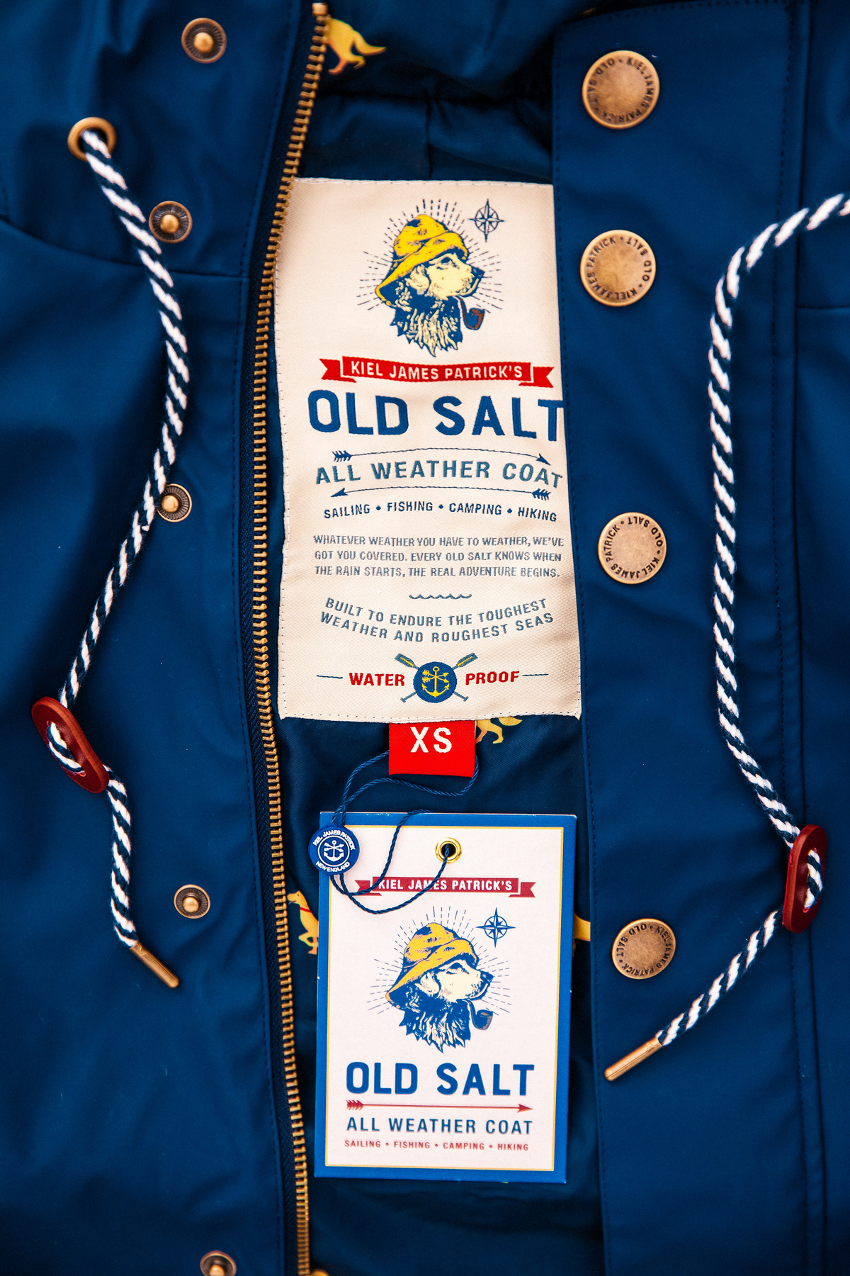 Old Salt Raincoat in Navy - Men's
