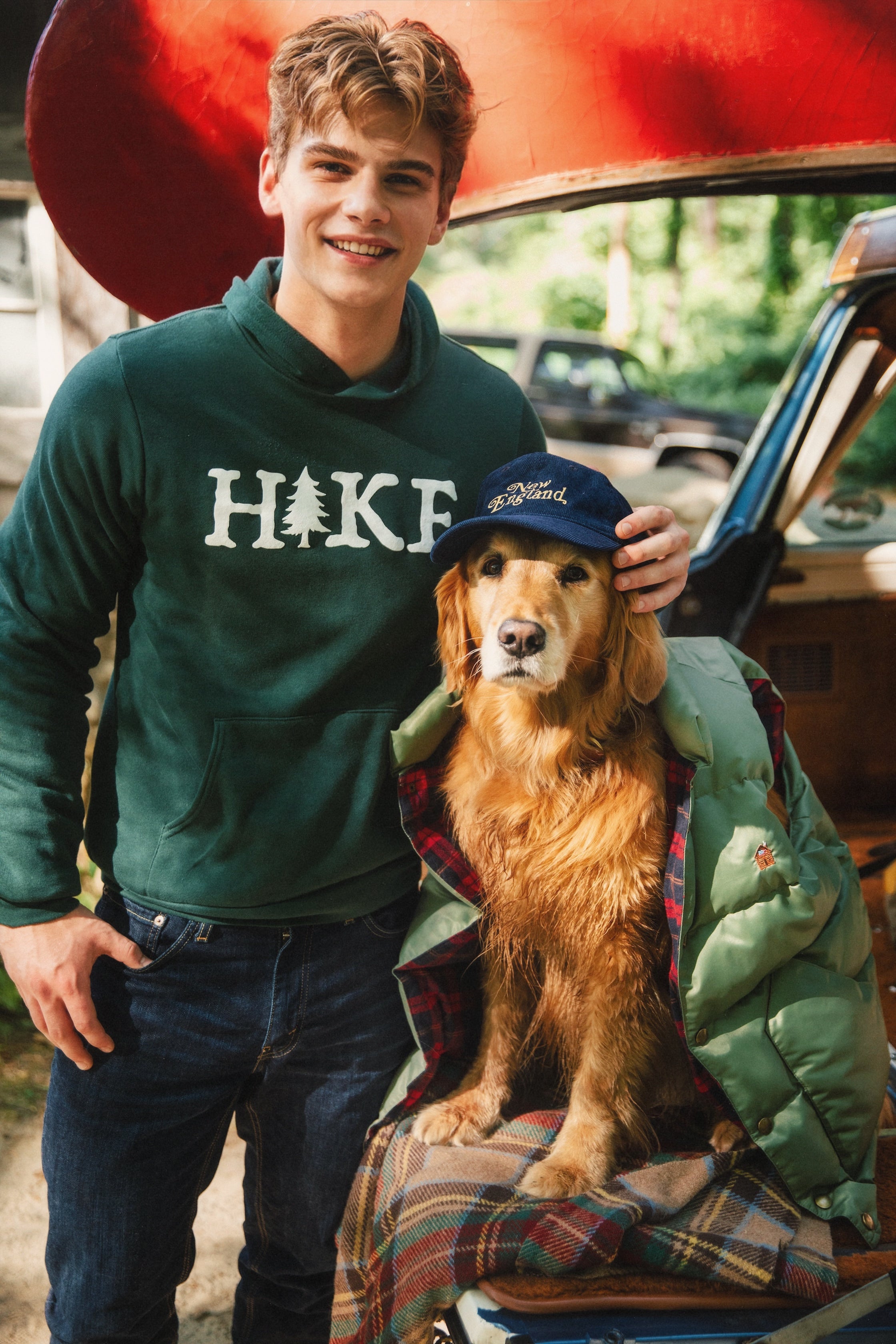 New England Classic Corduroy Hat in Navy