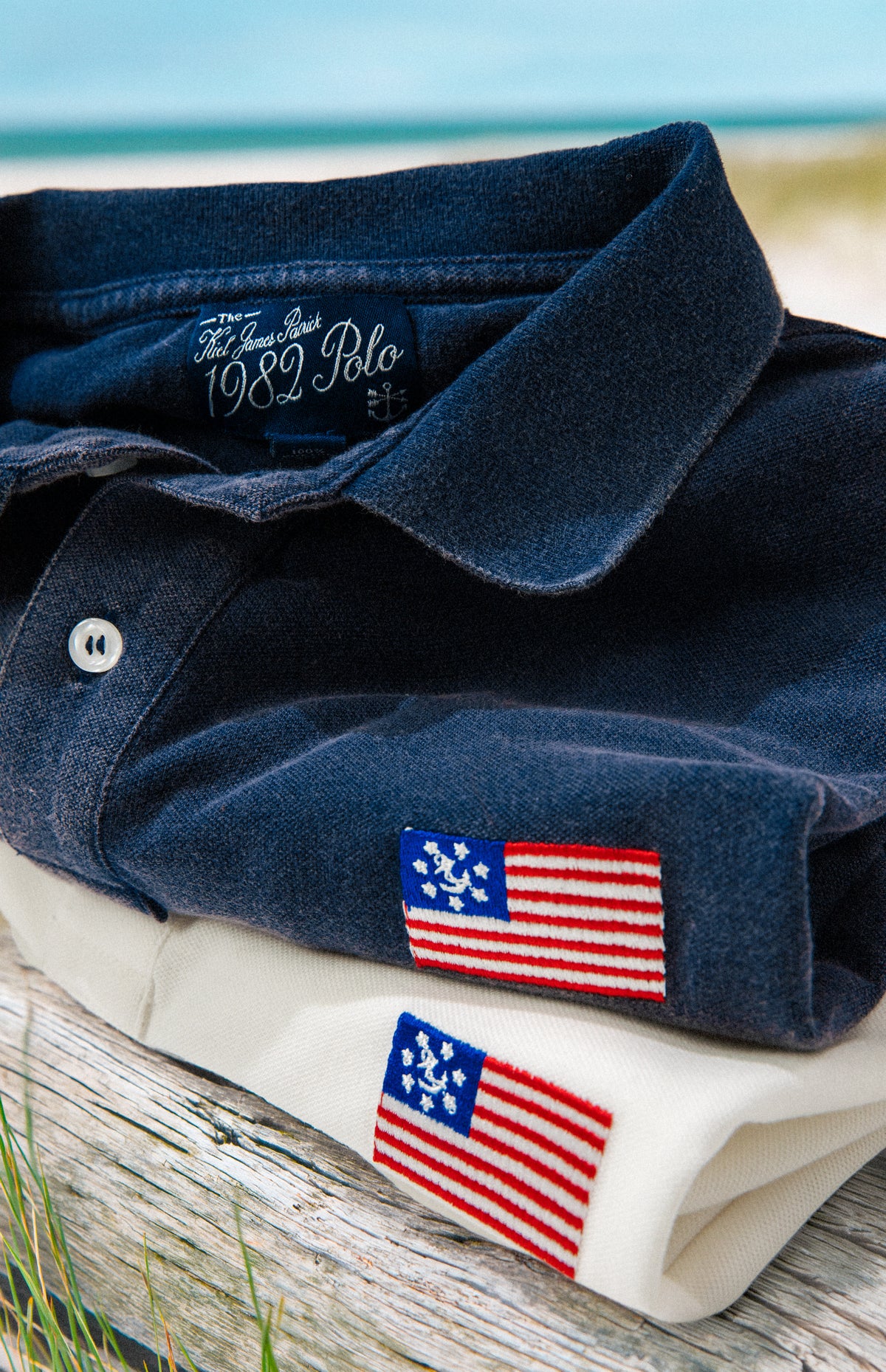 American Yacht Flag Polo in Navy