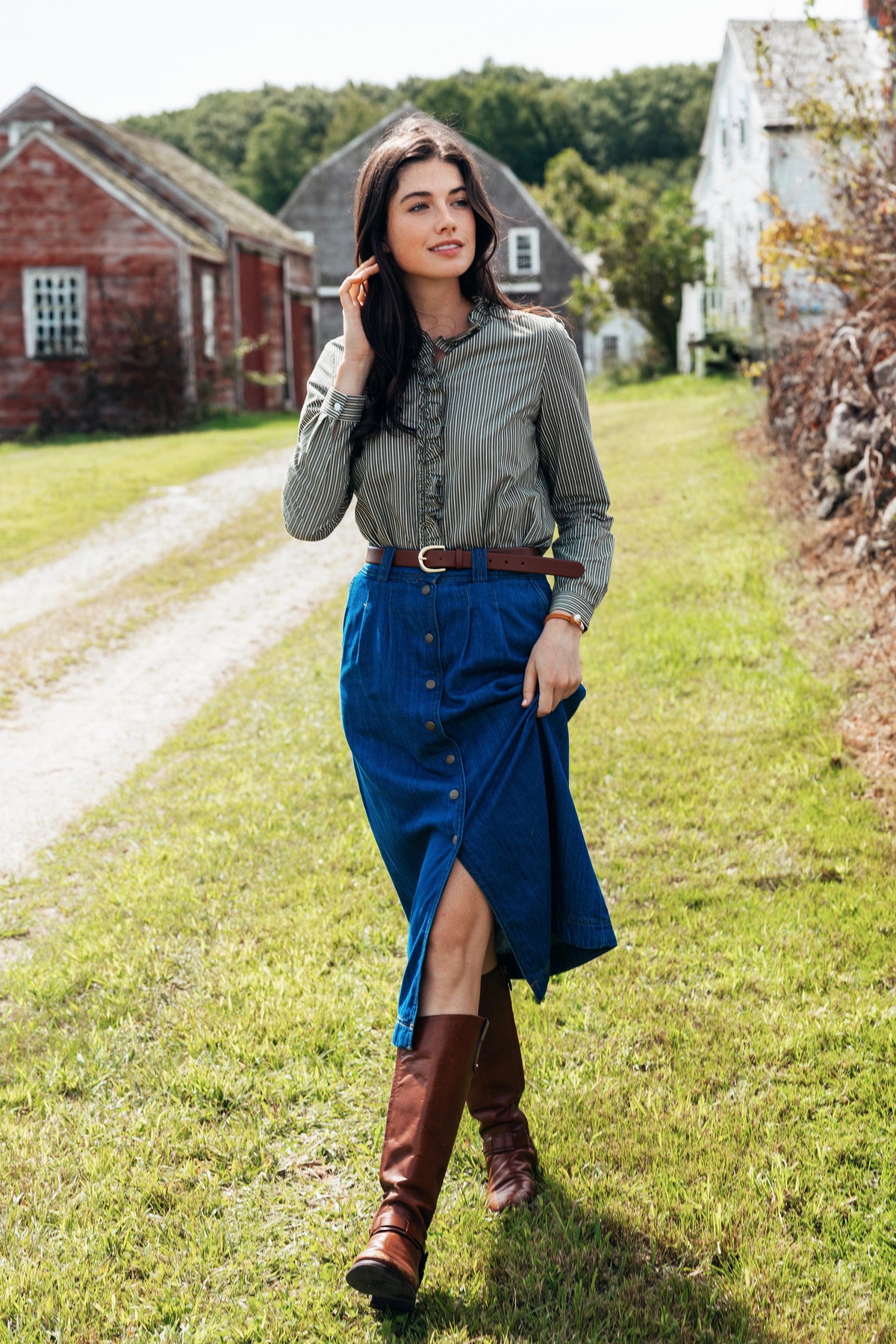 Heritage Stripe Ruffle Shirt in Moss