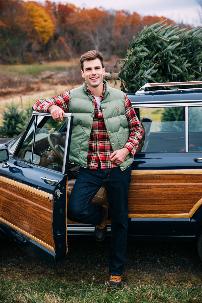 Cozy Cabin Puffer Vest in Green