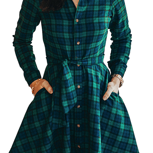 Under the Mistletoe Flannel Dress – Kiel James Patrick