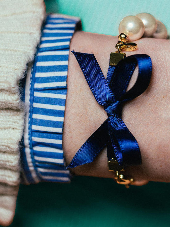 KJP Classy Girls Wear Pearls Ribbon Bow Pearl Bracelet – Kiel