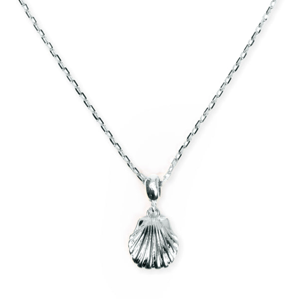 KJP Seashell Charm Necklace in Silver – Kiel James Patrick
