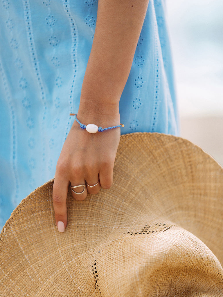 Ocean Blue Pearl Knot Bracelet