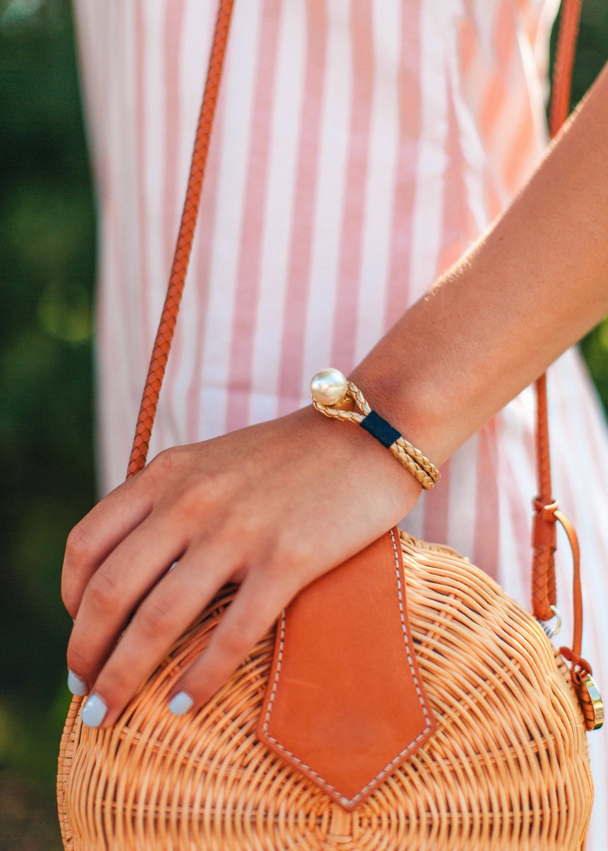 Pearl Knot Leather Bracelet in Gold