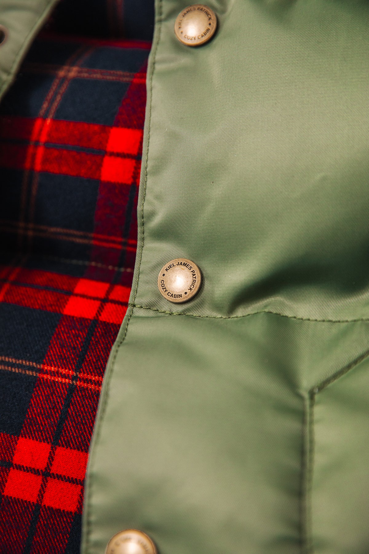 Cozy Cabin Puffer Vest in Green