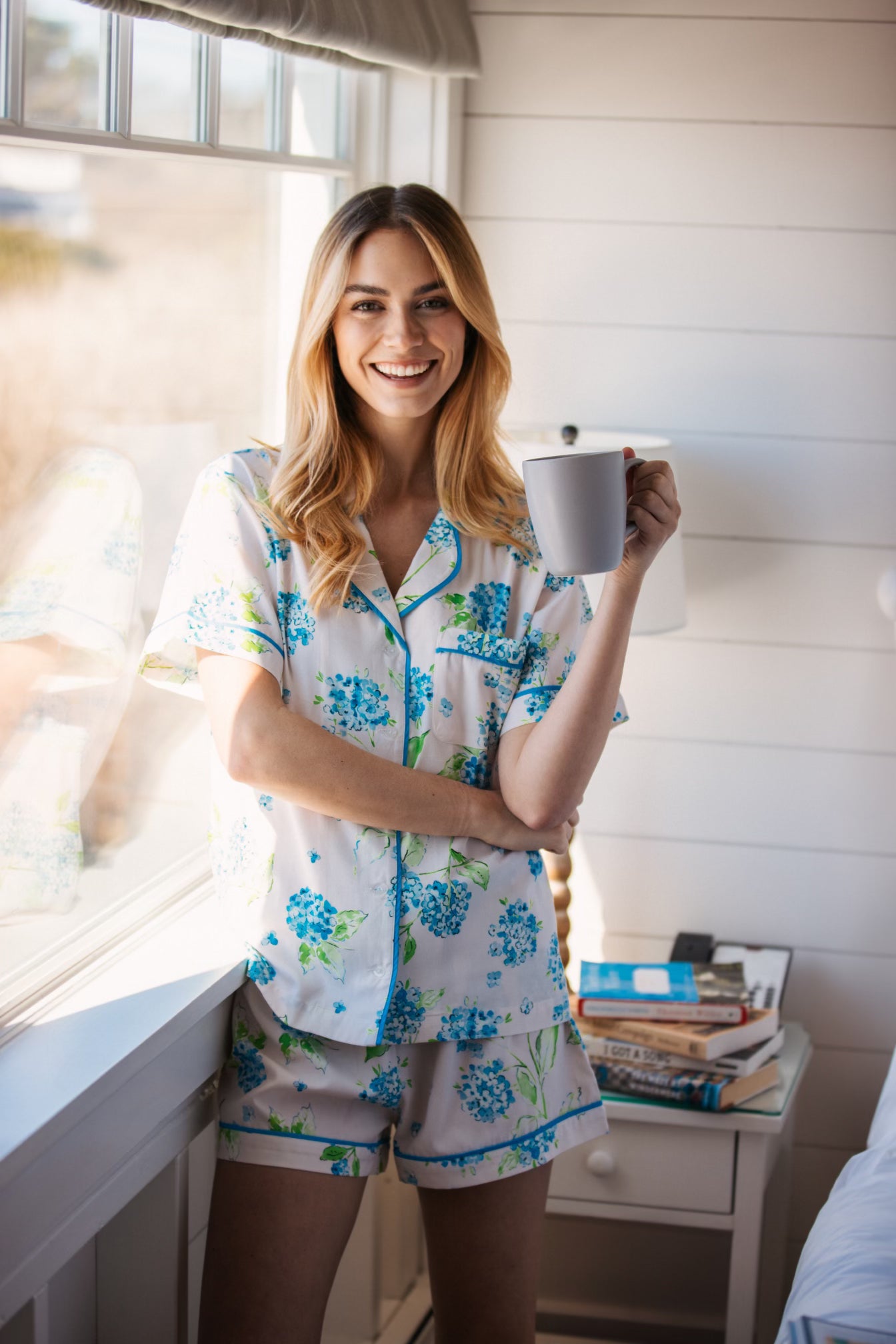 Hydrangea Drawstring Shorts Pajama Set