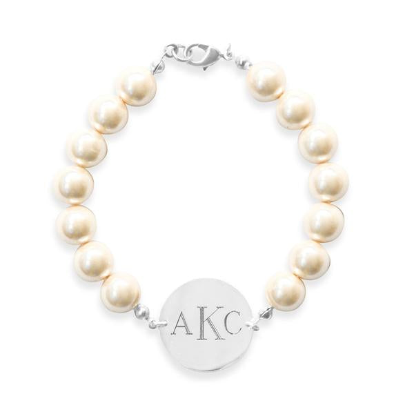 Engravable Pearl Graduation Bracelet