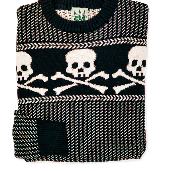 skullandbonessweater_600x600_c