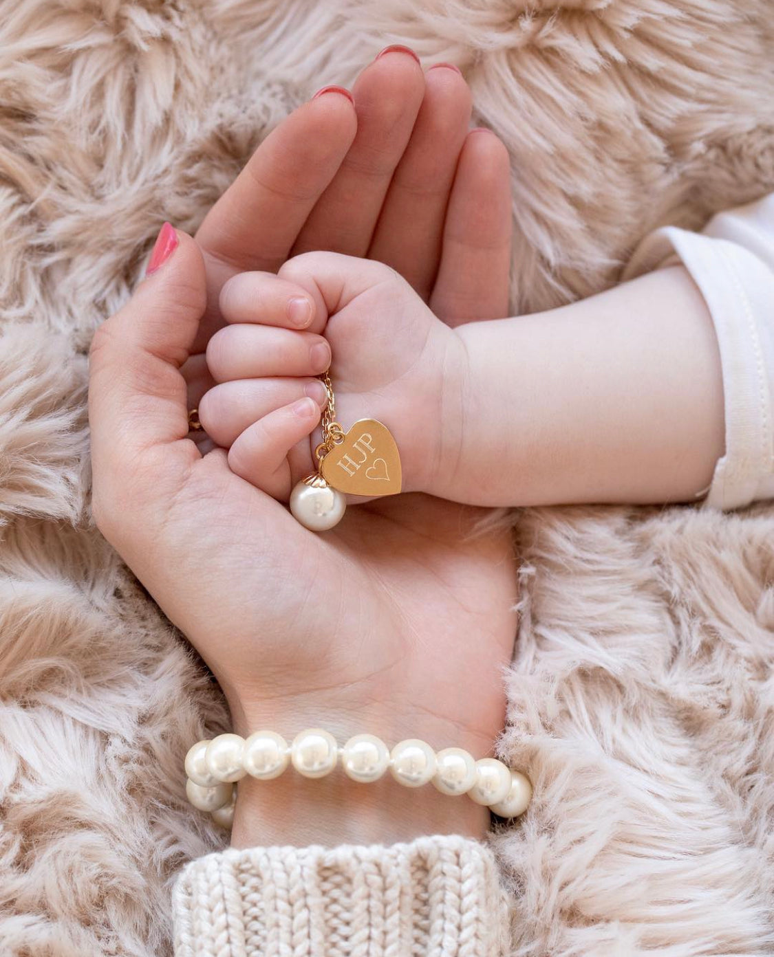 I Heart Pearls Gold Engravable Pendant Necklace