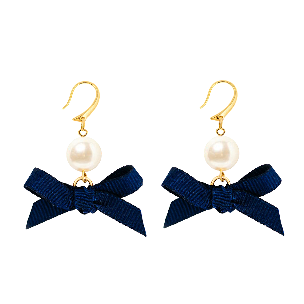 Jackie in Pearls Earrings